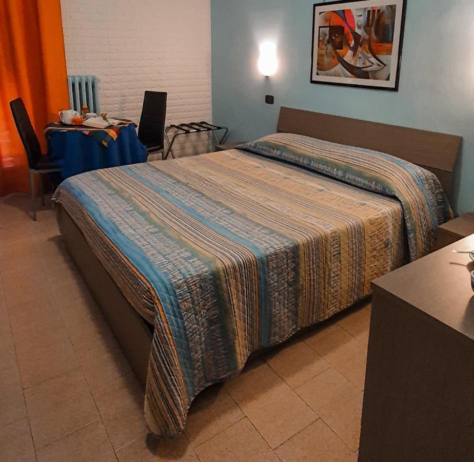 Hotel Mediterraneo Giovinazzo Exteriér fotografie